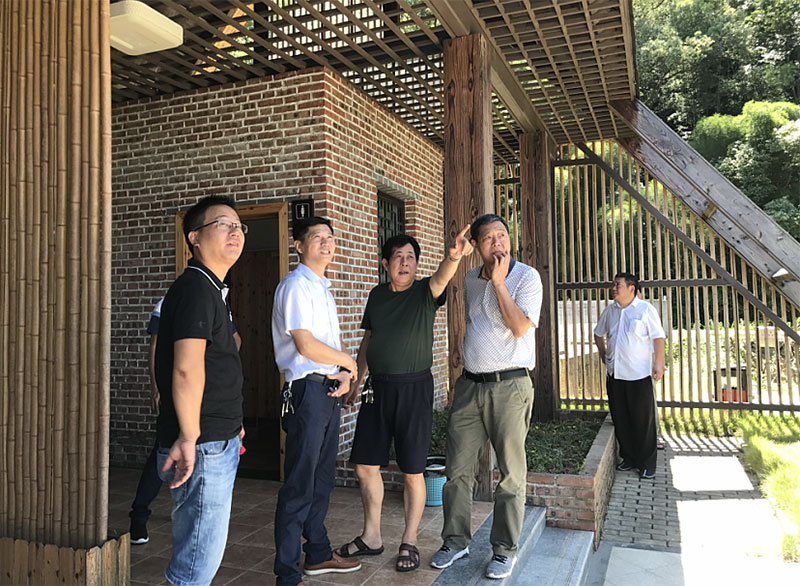 區(qū)城建投公司參觀開化“廁所文化”助力文明城市創(chuàng)建